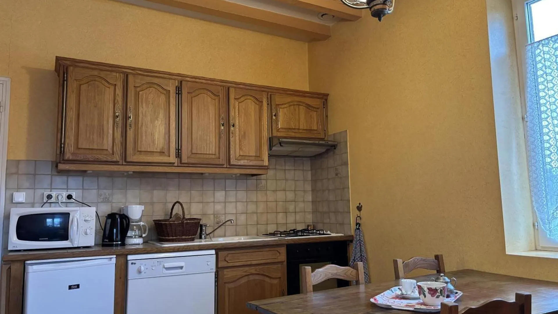 Maison De Charme Avec Jardin Clos En Sologne Bourbonnaise, Animaux Acceptes, Pres De Moulins. - Fr-1-489-258 Aurouer Holiday home
